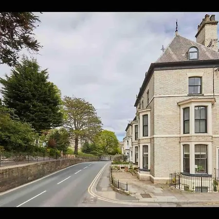 No9 By The Park, * Whitby