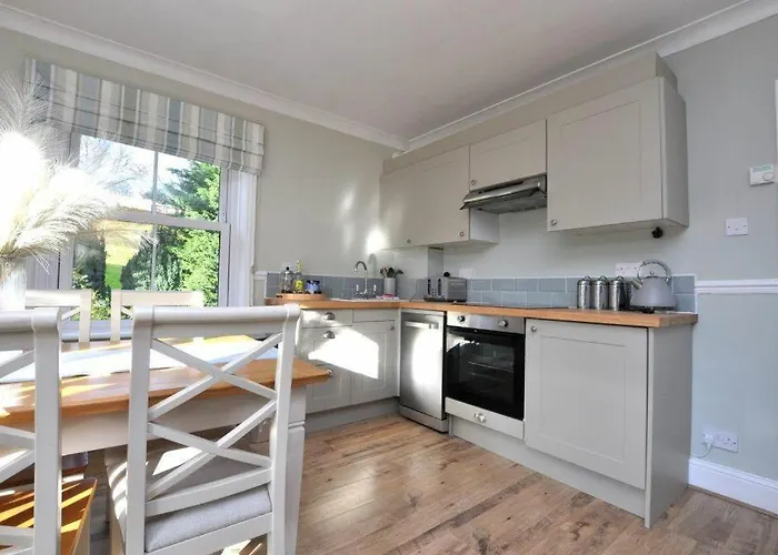 Lägenhet No9 By The Park, *