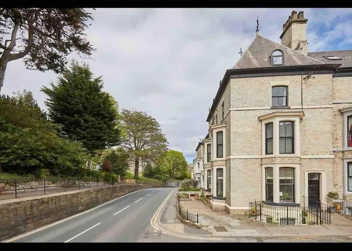 No9 By The Park, * Whitby